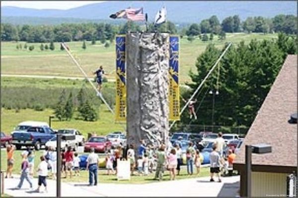 Hotel CANAAN VALLEY RESORT AND CONFERENCE CENT (Cortland)